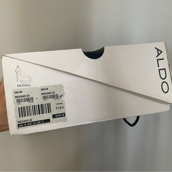 Aldo Mesiano nude patent heels size 6 - Picture 3 of 4